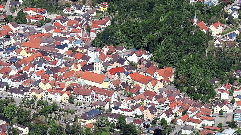Das in zentraler innerörtliche Gebiet unmittelbar unterhalb des Salvatorberges ist nach Ansicht der Stadtväter in seiner Eigenart zu erhalten.