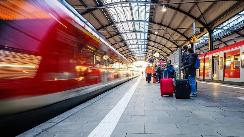 Der FDP-Politiker Volker Wissing fordert die Länder zu Strukturreformen im Öffentlichen Personennahverkehr (ÖPNV) auf. Als Beispiel nannte Wissing digitale Ticketangebote. (Symbolbild)