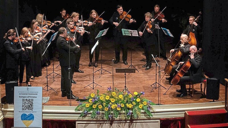 Das Kiewer Kammerorchester spielt am Donnerstagabend im Historischen Reichssaal. Alle Einnahmen gehen an Regensburgs Partnerstadt Odessa.