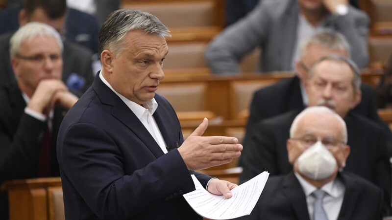 Der ungarischen Ministerpräsidenten Viktor Orbán baut seine Machtfülle aus.