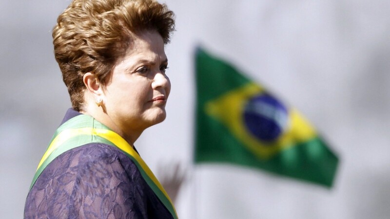 Brasiliens Präsidentin Dilma Rousseff muss sich in diesen Tagen auch noch mit einem Amtsenthebungsverfahren herumschlagen.