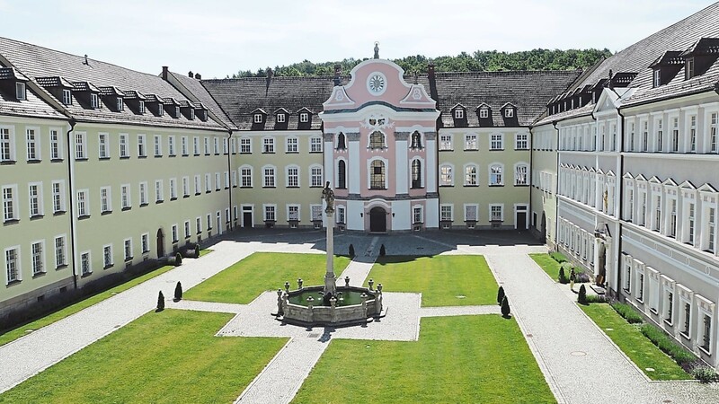 Die geplante Ansiedlung des THD-Gesundheitszweiges im Kloster Metten wird die Marktgemeinde in Zukunft vor große Herausforderungen stellen.