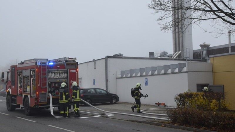 Im Aquatherm in Straubing ist es am Dienstag zu einem Schwelbrand in der Sauna gekommen. Ein Fall für die Freiwillige Feuerwehr.