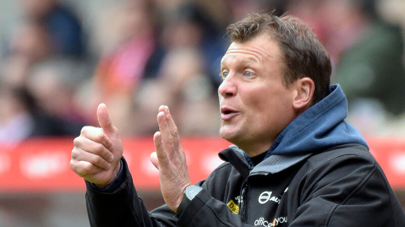 Mit jeder Faser dabei: Claus Schromm, Trainer des abstiegsbedrohten Drittligisten SpVgg Unterhaching.