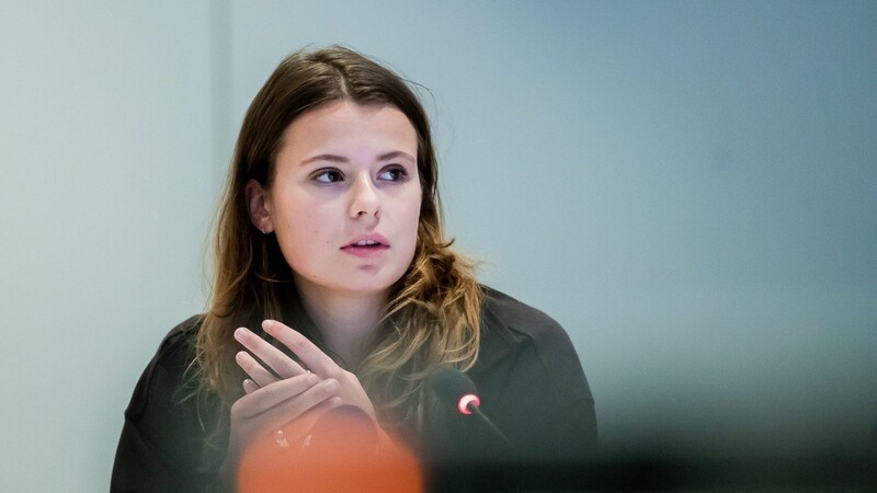 Luisa Neubauer bei einem Pressegespräch im Rahmen der UN-Klimakonferenz COP26 in Glasgow.