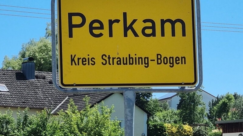 Die Gemeinde Perkam muss eine neue Kläranlage bauen.