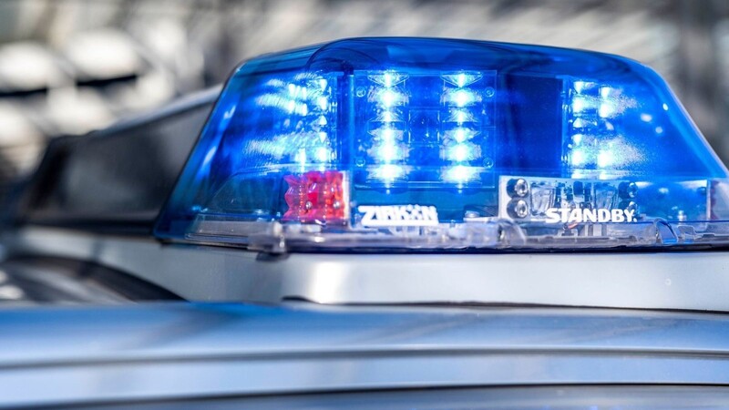 Am Donnerstag ist ein 14-Jähriger von einem anderen Jugendlichen in Freising zusammengeschlagen worden. Jetzt sucht die Polizei nach Zeugen. (Symbolfoto)