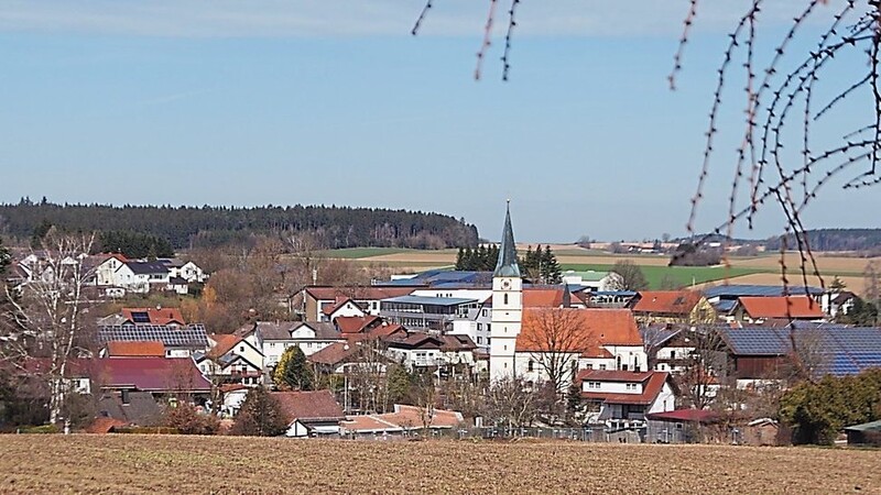 Die frühere Gemeinde Bodenkirchen hat der neuen Großgemeinde 1971 ihren Namen gegeben.