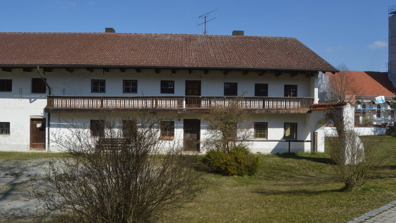 Im Dorfzentrum von Baierbach soll der Wiesmerhof als Kleinod erhalten und saniert werden.
