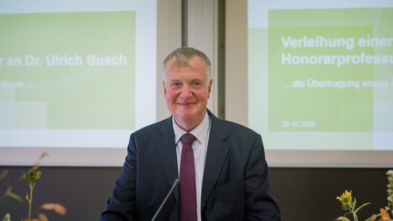 Dr. Ulrich Busch wurde zum Honorarprofessor ernannt.