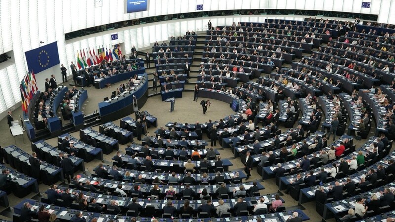 Nach dem Brexit werden im Straßburger Europaparlament ein paar Plätze frei. Die Abgeordneten dafür sind auch schon gewählt - sie müssen aber noch warten.