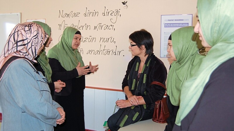 Auch ein Treffen und Austausch mit muslimischen Frauen gehörte in früheren Jahren zur Interkulturellen Woche.
