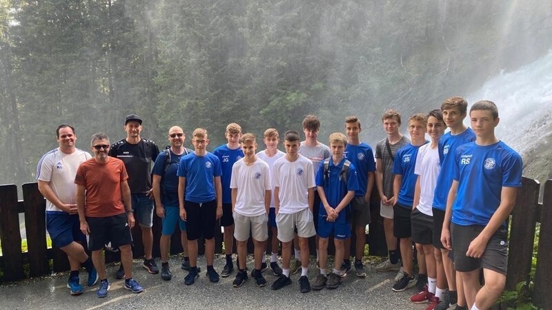 Die Nachwuchskicker des FC Dingolfing erlebten spannende Tage in Österreich.