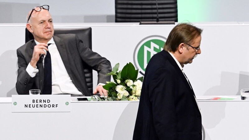 Bernd Neuendorf (l.) ist neuer DFB-Präsident. Der bisherige Interimspräsident Rainer Koch muss sich hingegen vom DFB-Präsidium verabschieden.