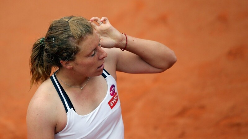 Anna-Lena Friedsam ist als erste Deutsche ins Achtelfinale der Australian Open eingezogen.