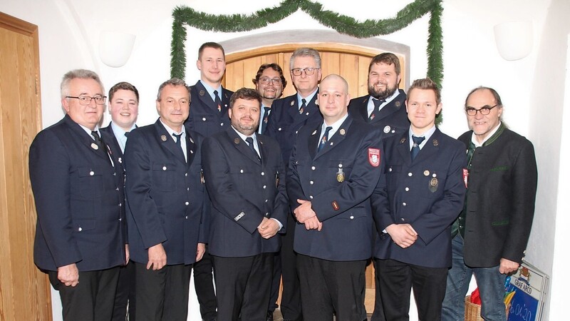 Die Vorstandschaft der Freiwilligen Feuerwehr Englmannsberg.