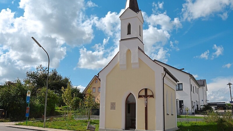 Die Kapelle in Seysdorf erstrahlt nach zweieinhalbjähriger Sanierung in neuem Glanz.