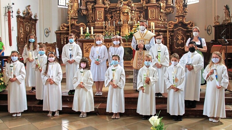 Die Erstkommunionkinder der Pfarrei Sankt Maria.