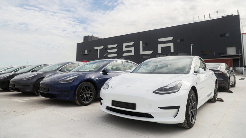 Der Aktienkurs des Elektroautobauers Tesla ist völlig übertrieben hoch. Das Unternehmen ist damit aber nicht allein.
