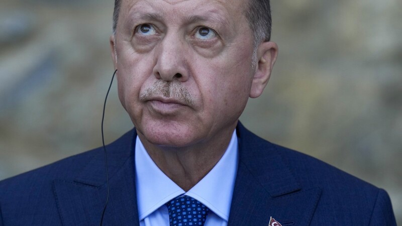 Es ist nur eine Frage der Zeit, bis Recep Tayyip Erdogan wieder die Flüchtlingskarte spielt. Am Ende wird es nur Verlierer geben, zu denen er selbst gehört.