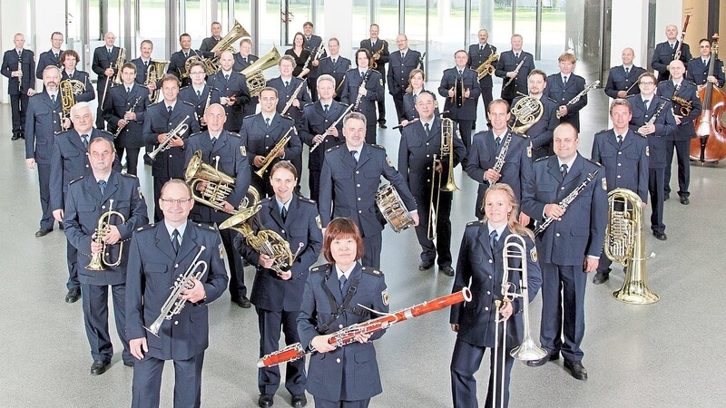 Das Bundespolizeiorchester München musiziert morgen zugunsten des Kindergartens St. Erasmus.