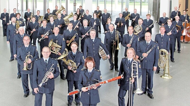 Das Bundespolizeiorchester München musiziert morgen zugunsten des Kindergartens St. Erasmus.