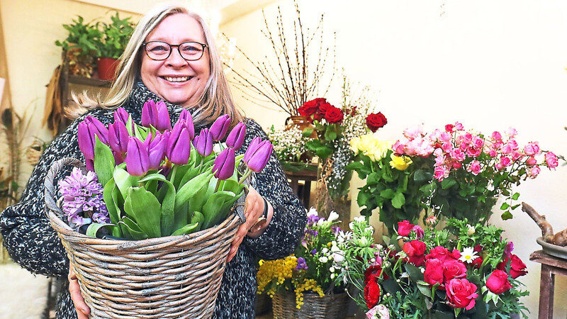 Farbenprächtig: Im Laden von Sylvia Brunner kriegt man Lust auf Frühling.