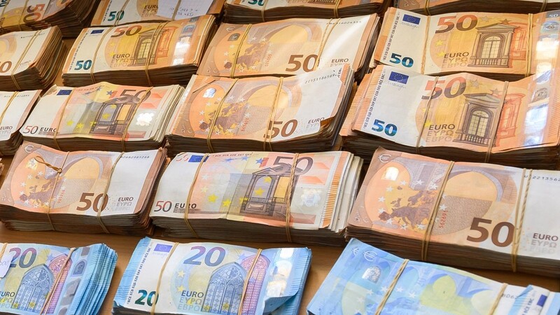 Am Mittwoch gibt der Arbeitskreis Steuerschätzungen in Stuttgart bekannt, mit wie viel Geld Bund, Länder und Kommunen in den nächsten fünf Jahren planen können.