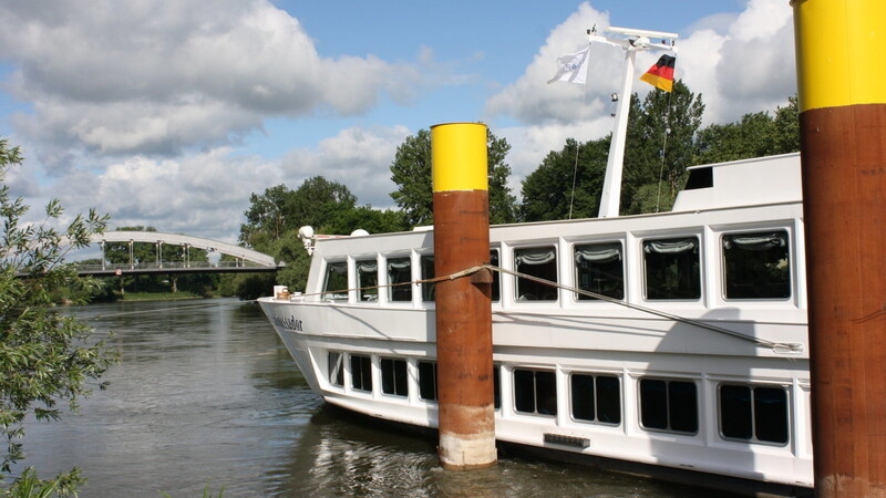 Am 4. Mai legt das erste Flußkreuzfahrtschiff in dieser Saison am Herzogschloss an.