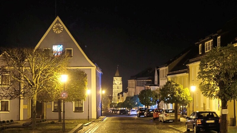 Der Blick über den Eschenbacher Stadtberg mit Rathaus und Kirche. Am Montag ist hier im Stadtgebiet ein Vierjähriger ums Leben gekommen.