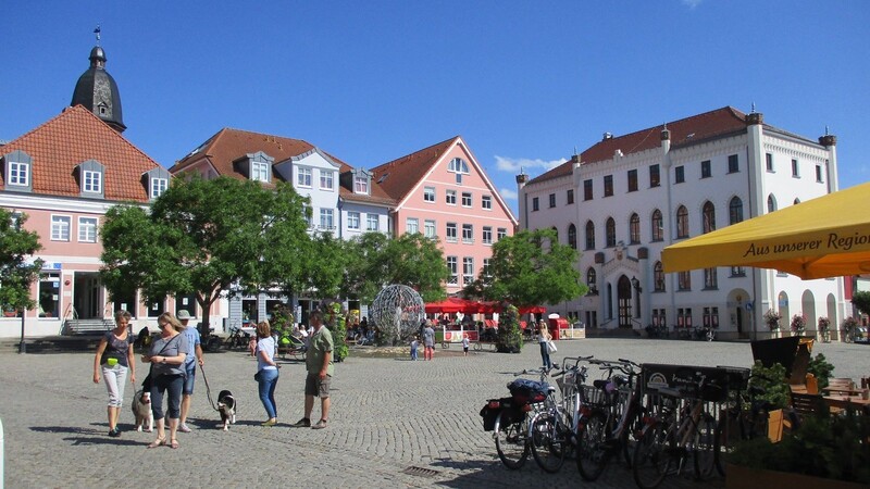Wenn man nach Mecklenburg-Vorpommern will, braucht man als Landkreisbürger einen negativen Test.