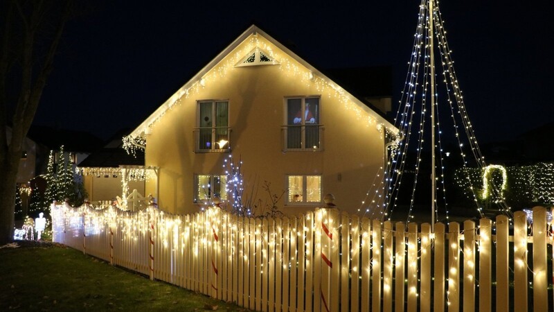 Willkommen im Weihnachtswunderland der Familie Hesse in Furth.