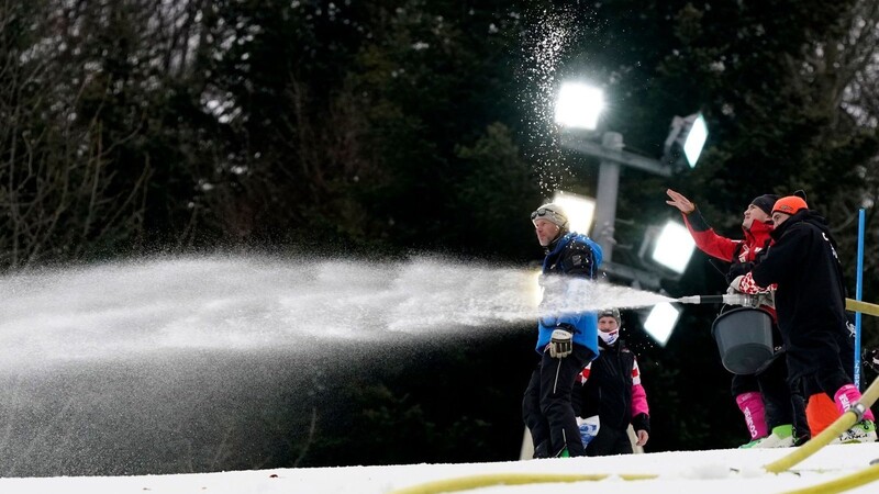 Im Ski-alpin-Weltcup soll der Flutlicht-Einsatz minimiert werden.