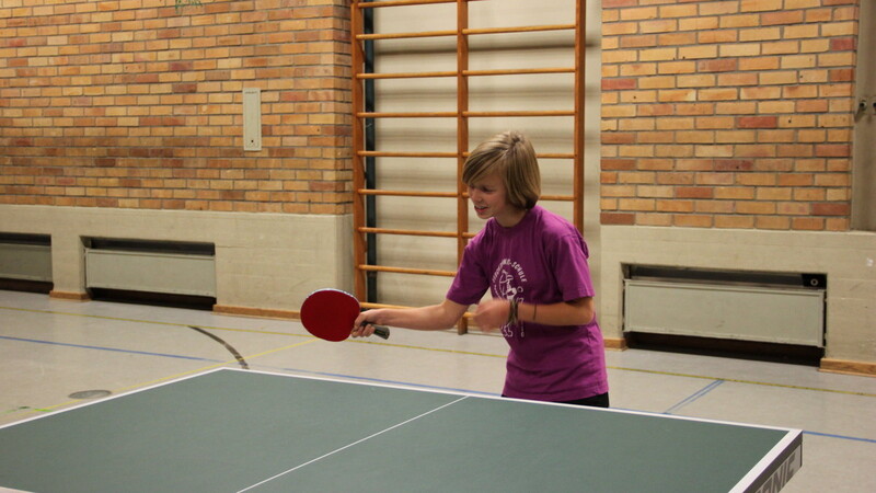 Lisa Saur ist begeistert von Tischtennis: "Es ist der schönste Ballsport". Foto: Eva Rothmeier