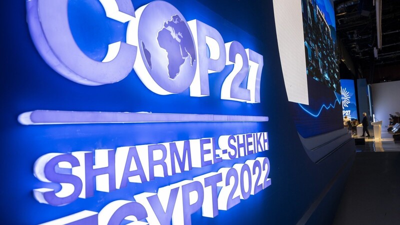 Die COP27 im ägyptischen Sharm El-Sheikh ist mit einem Kompromiss zu Ende gegangen. Es soll viel Geld fließen. Das eigentliche Problem wird damit nicht gelöst. Die Erderhitzung geht weiter.