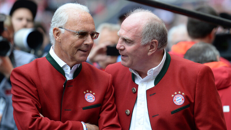 Franz Beckenbauer richtet emotionale Worte an Uli Hoeneß.