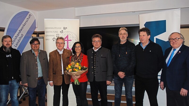 Die Mitglieder und Ehrengäste der Bildhauer- und Steinmetzinnung traf sich zur Jahresversammlung im Schlosshotel Neufahrn.