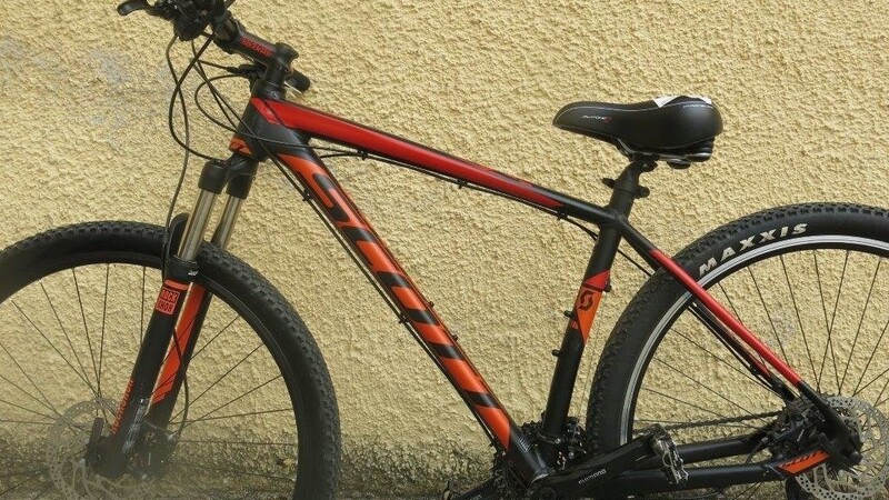 Die Dingolfinger Polizei bittet um Angaben zu diesem Fahrrad, das am Dienstag bei einer Verkehrskontrolle in Frontenhausen sichergestellt wurde.