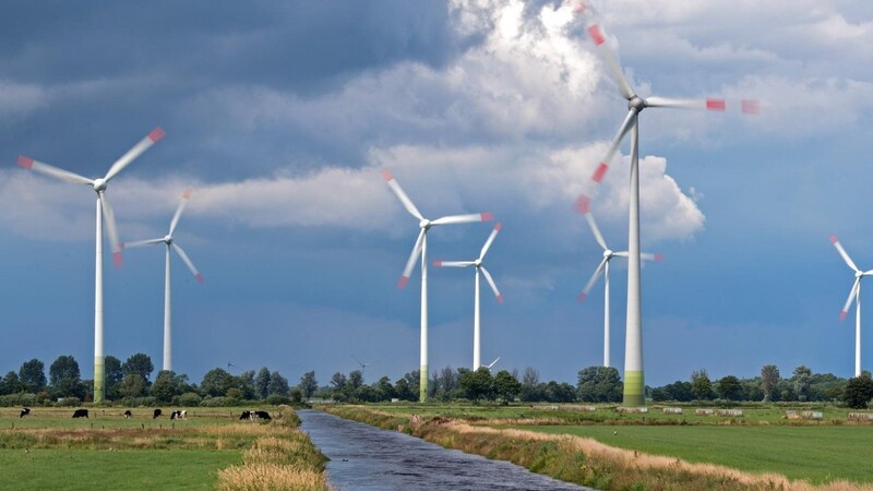 Trotz des immensen Ausbaus der Windenergie deckt Windstrom bisher gerade einmal drei Prozent des gesamten Energiebedarfs.