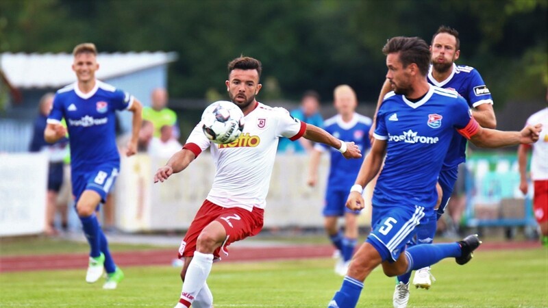 Der SSV Jahn Regensburg hat das Testspiel gegen die SpVgg Unterhaching mit 1:0 gewonnen.