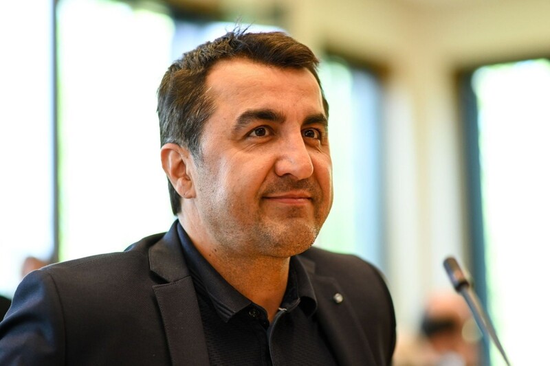 Arif Tasdelen (SPD) nimmt an der konstituierenden Sitzung des 2. NSU-Untersuchungsausschusses teil. 