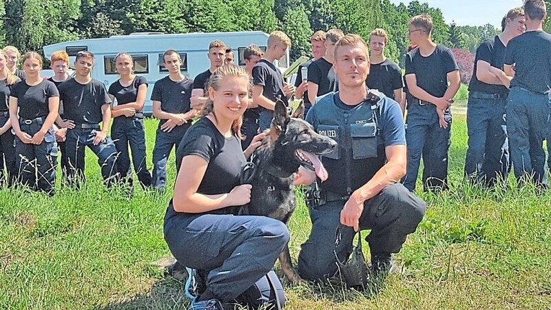 Polizeihund Falko hatte es den Teilnehmern der Panther Challenge angetan.