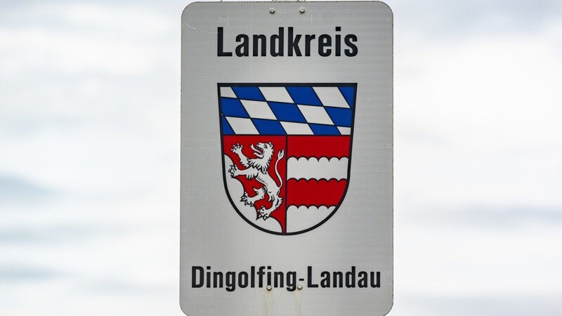 Im Landkreis Dingolfing-Landau gelten ab Donnerstag strenge Corona-Regeln. Der Landkreis hat eine 7-Tages-Inzidenz von über 1.000.