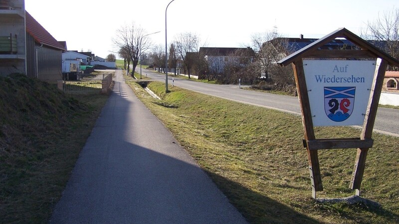 Der Radweg zum Gewerbegebiet wurde nachträglich für die Öffentlichkeit gewidmet.