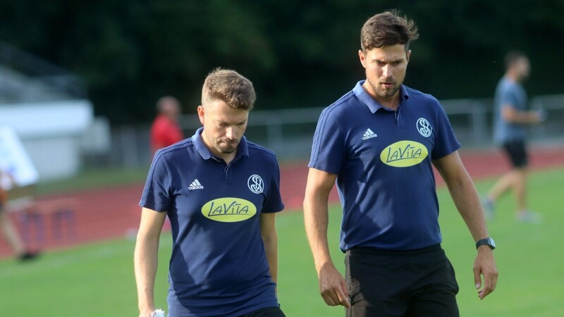 Sind als Trainer der SpVgg Landshut zurückgetreten: Johannes Viehbeck (rechts) und sein "Co" Matthias Scholz.
