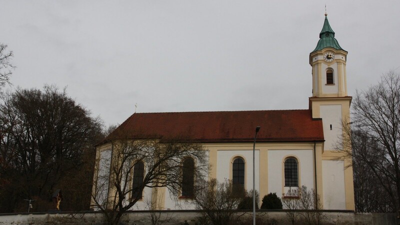 Die Pfarrkirche in Veitsbuch.