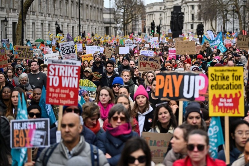 Protestierende Lehrer in London. 