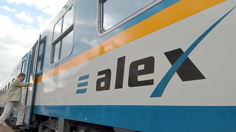 Ein Gutachten hat jetzt bestätigt: Der Bahnanbieter "Alex" hat Probleme. Mit einem Maßnahmenpaket will die Bayerische Eisenbahngesellschaft (BEG) jetzt gegensteuern. (Symbolbild)