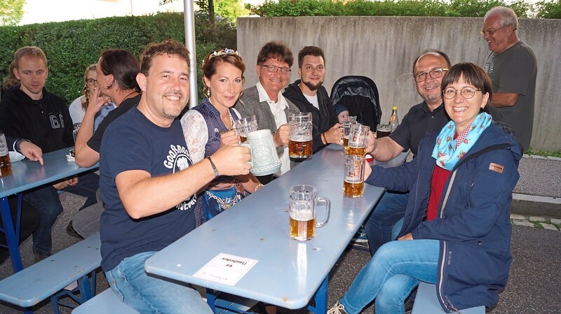Bayerns Bierkönigin ist bei den Rodinger Biergarten-Volksfesten ein gern gesehener Gast.
