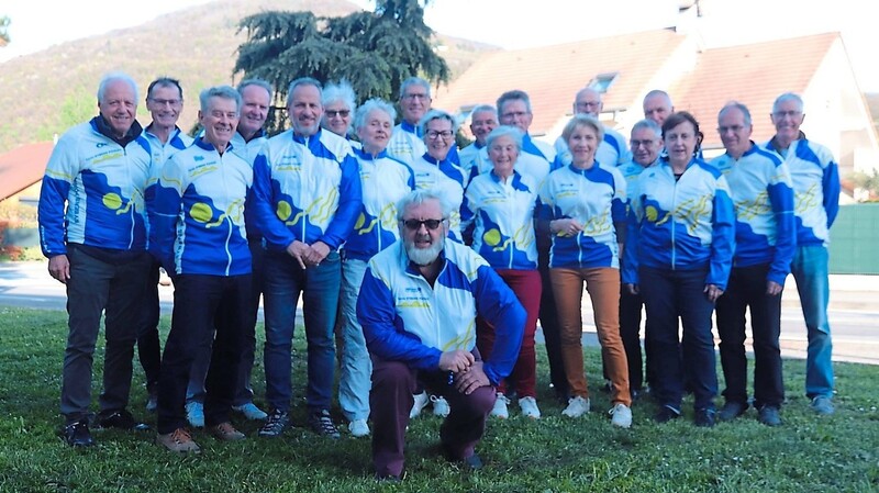 23 Mitglieder des "Club des Cyclos Eybens Poisat" werden im Juni mit dem Fahrrad die Strecke zwischen ihrer französischen Heimatstadt und Arnstorf bewältigen.